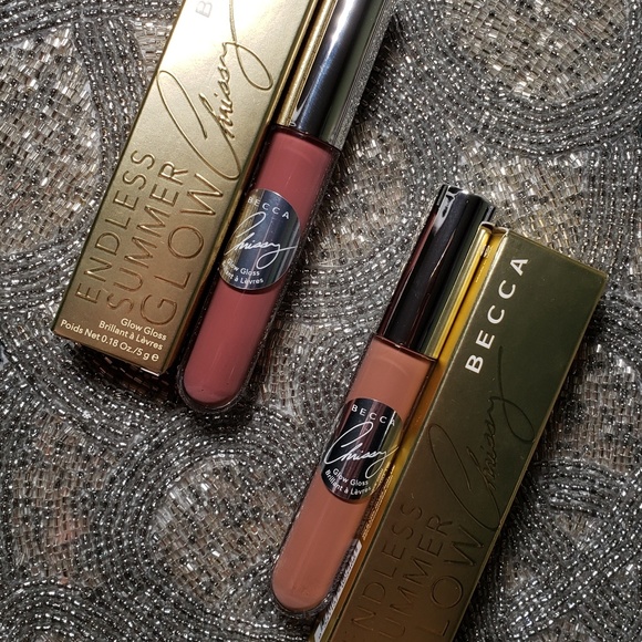 BECCA X Chrissy Collection Glow Palette & Glosses - Picture 3 of 7